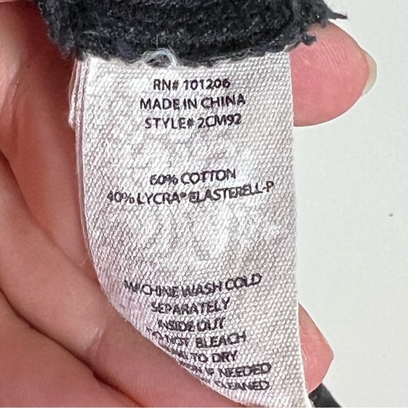 Soft Surroundings The Ultimate Denim Pull On Slim Jeans Faded Black Wash SZ M - Picture 10 of 11